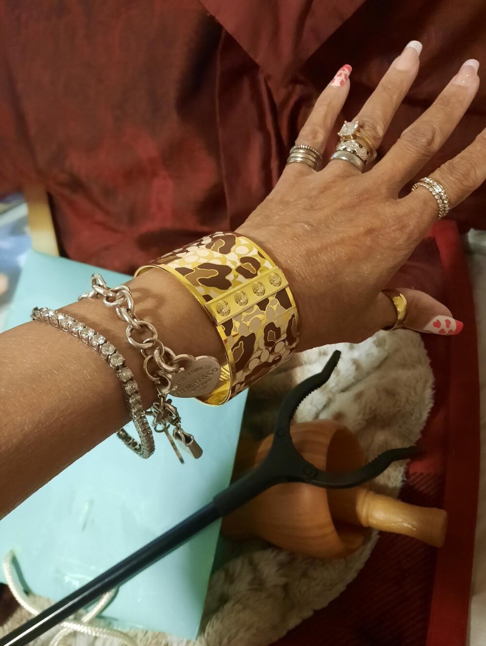 MASSIVE COACH Gold LEOPARD Print Signature Series Bangle Bracelet + TRAVEL CASE